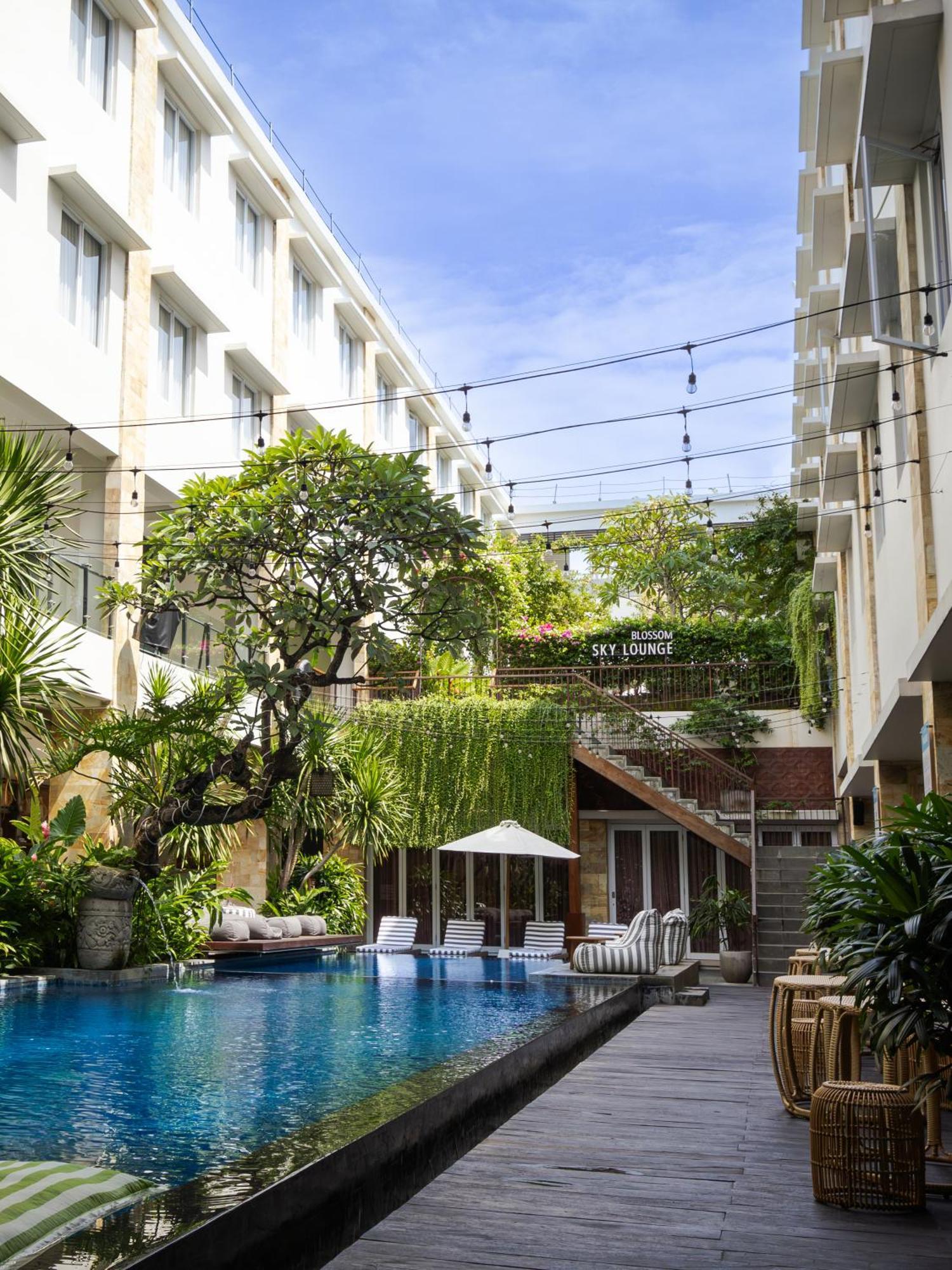 Crystalkuta Hotel - Bali Exterior foto